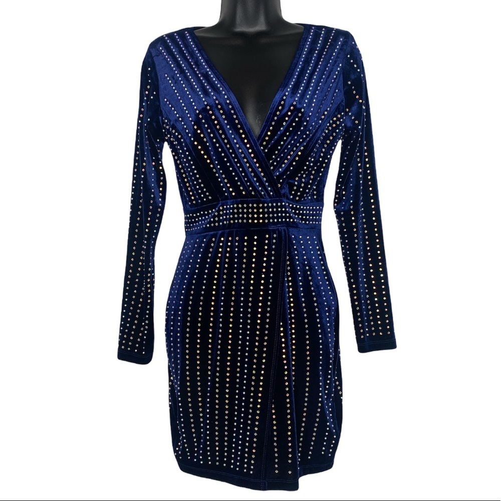 Windsor Alexa  Dark Blue Velvet Wrap Dress Size small